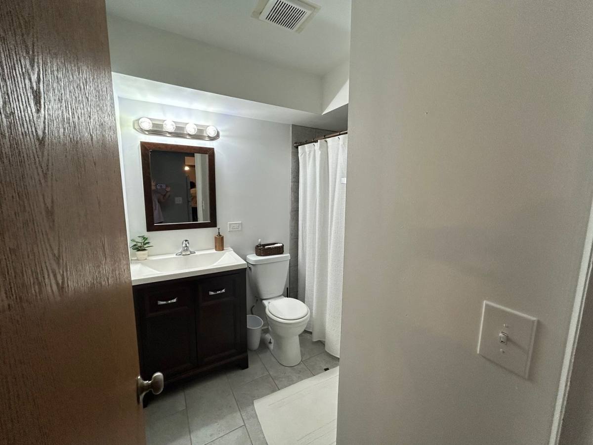 Apartment for rent at 241-245 W Main St, Lake Zurich, IL 60047