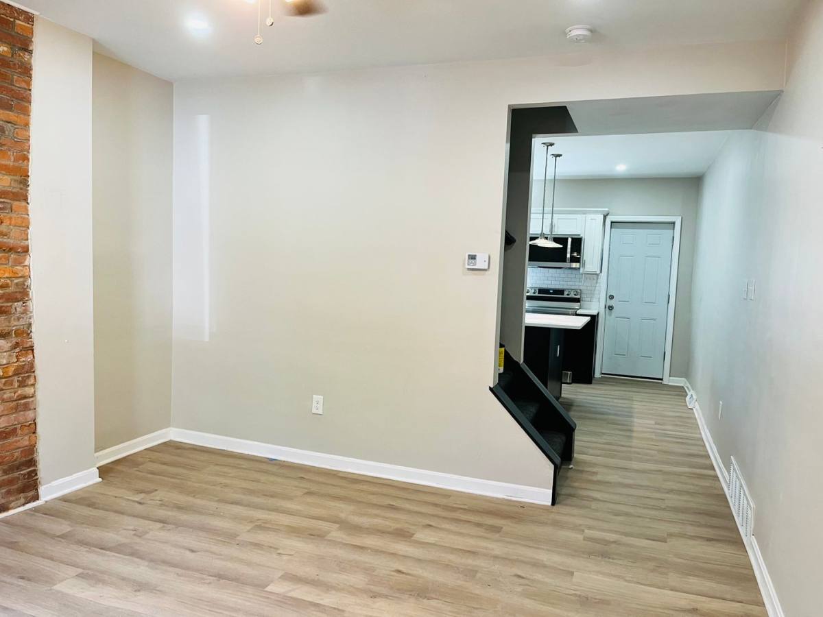 Apartment for rent at 117 Parkhurst St, Pittsburgh, PA 15212