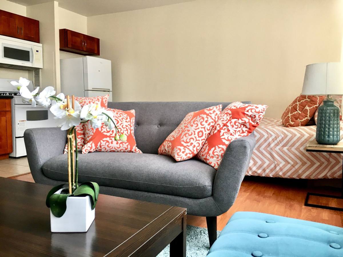 Apartment for rent at 1550 Wilder Ave #A503, Honolulu, HI 96822