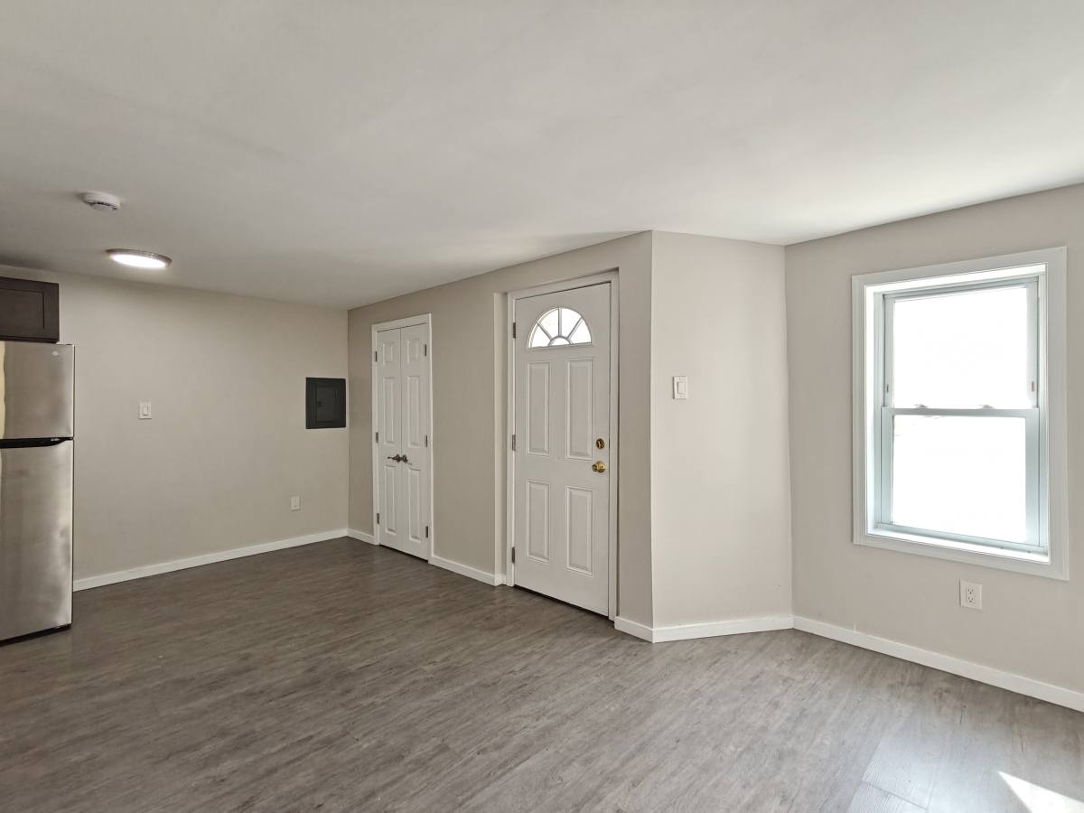 Apartment for rent at 14 N New Rd, Pleasantville, NJ 08232