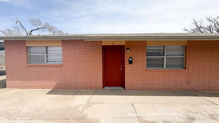 Apartment for rent at 2405 W 19th St #B, Plainview, TX 79072