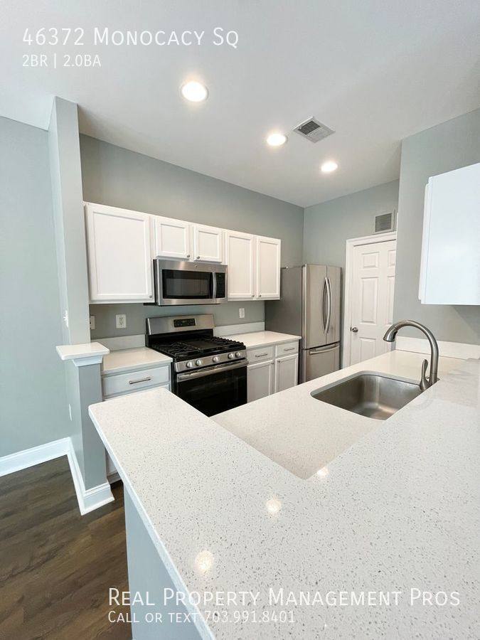 Townhouse for rent at 46372 Monocacy Square, Sterling, VA 20165