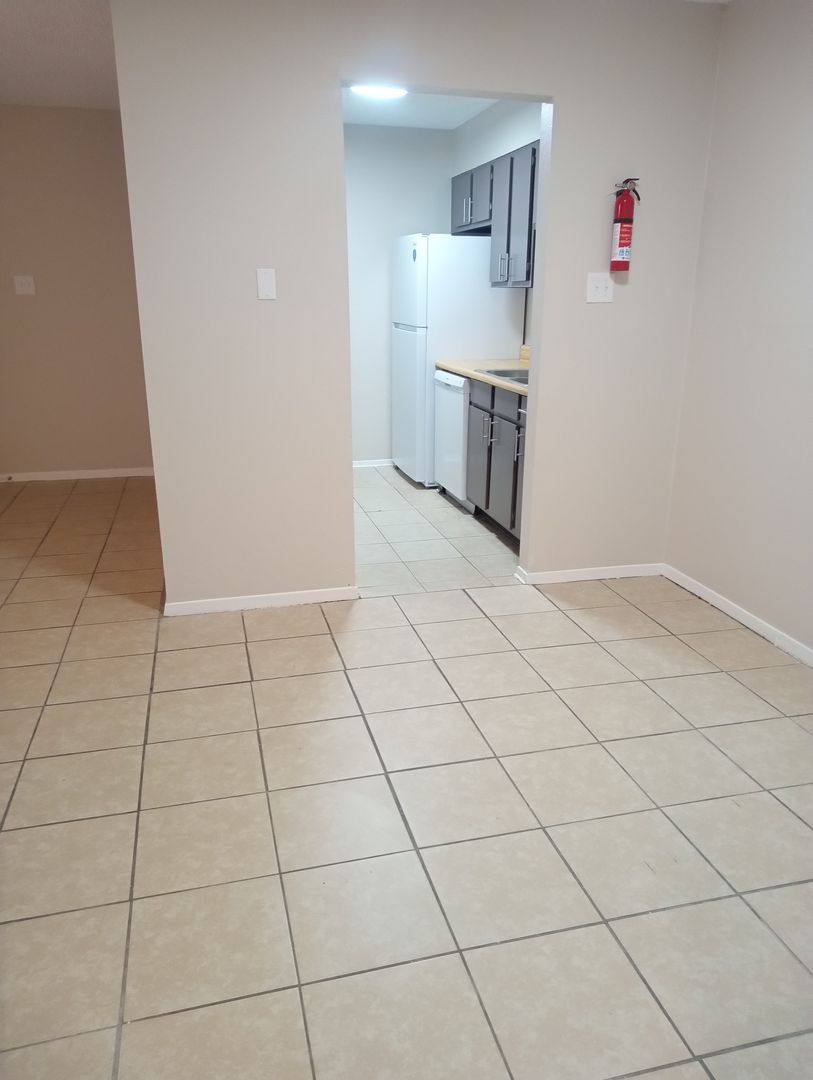 Apartment for rent at 2509 Culpepper Rd, Alexandria, LA 71301