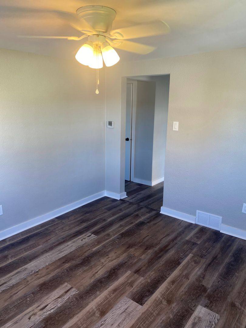 House for rent at 11 Franklin, Irwin, PA 15642