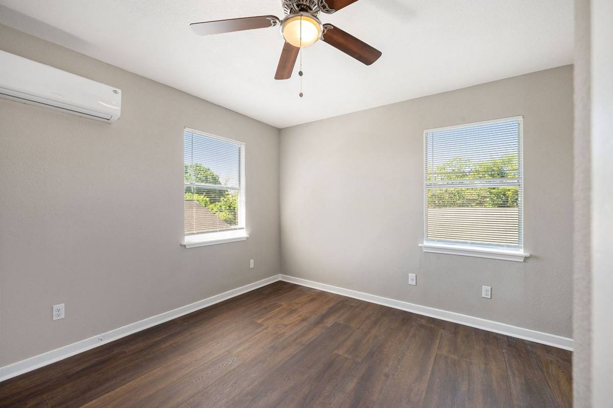 House for rent at 517 Center St, Richmond, TX 77469