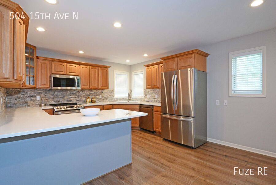 House for rent at 504 15th Ave N, South Saint Paul, MN 55075