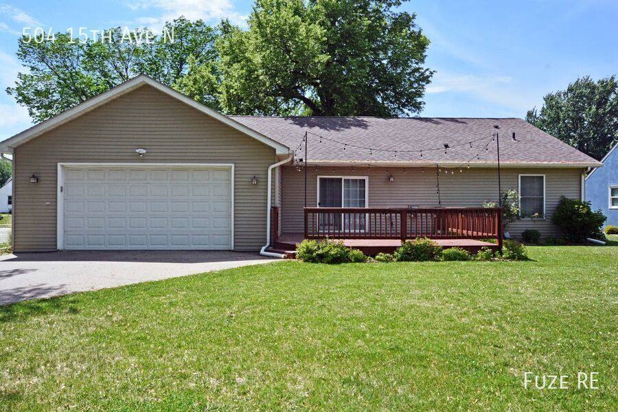 House for rent at 504 15th Ave N, South Saint Paul, MN 55075