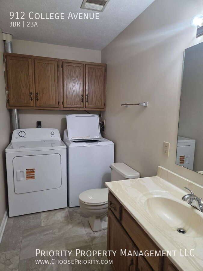 House for rent at 912 College Ave, Harrisonburg, VA 22802