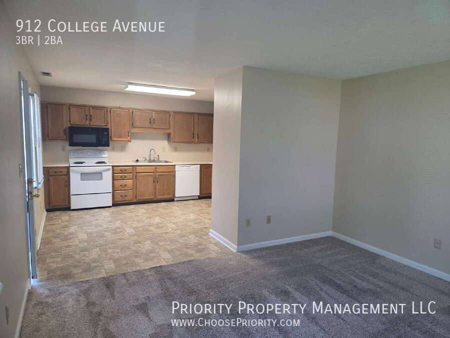 House for rent at 912 College Ave, Harrisonburg, VA 22802