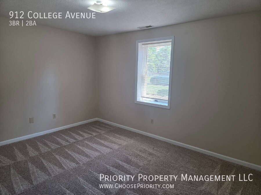 House for rent at 912 College Ave, Harrisonburg, VA 22802