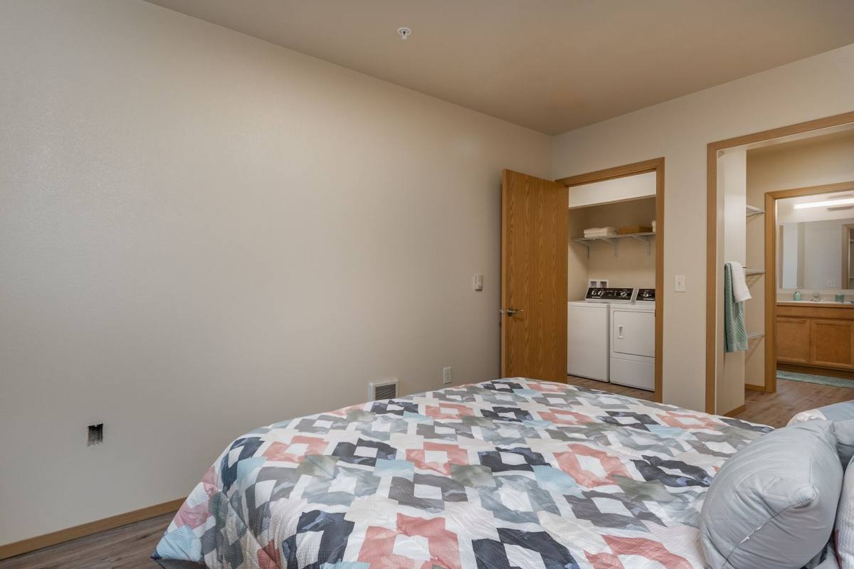 Apartment for rent at 1825 SW Mina Place, Oak Harbor, WA 98277
