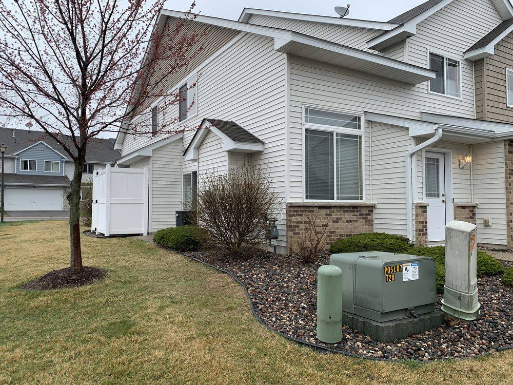 Townhouse for rent at 551 French Lane, Dundas, MN 55019