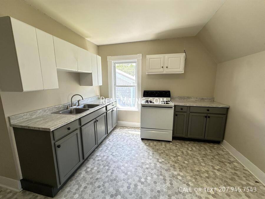 Apartment for rent at 151 4th St #1, Old Town, ME 04468