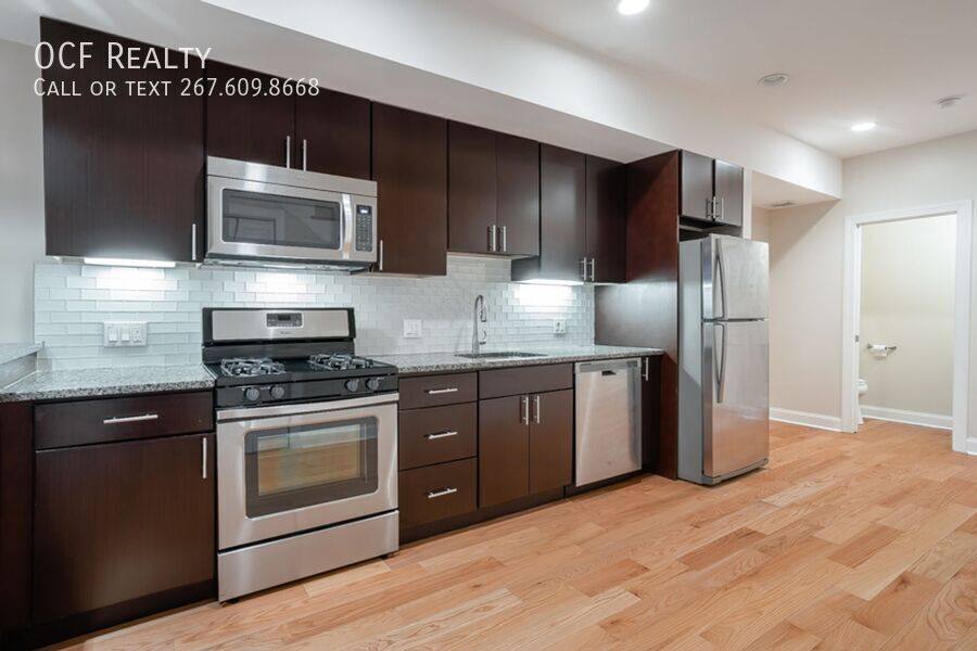 Apartment for rent at 724 N 3rd St #2F, Philadelphia, PA 19123