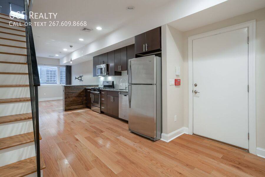 Apartment for rent at 724 N 3rd St #2F, Philadelphia, PA 19123