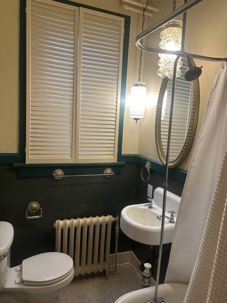 Apartment for rent at 1439 Detroit St #1, Denver, CO 80206