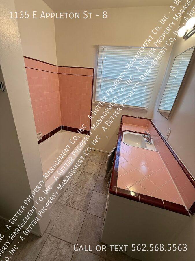 Apartment for rent at 1135 E Appleton St #8, Long Beach, CA 90802