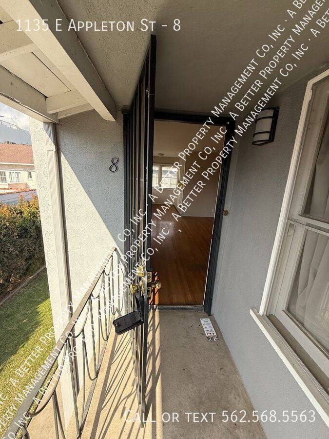 Apartment for rent at 1135 E Appleton St #8, Long Beach, CA 90802