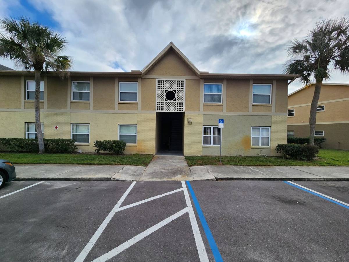 Apartment for rent at 9933 Sweepstakes Lane, Orlando, FL 32837