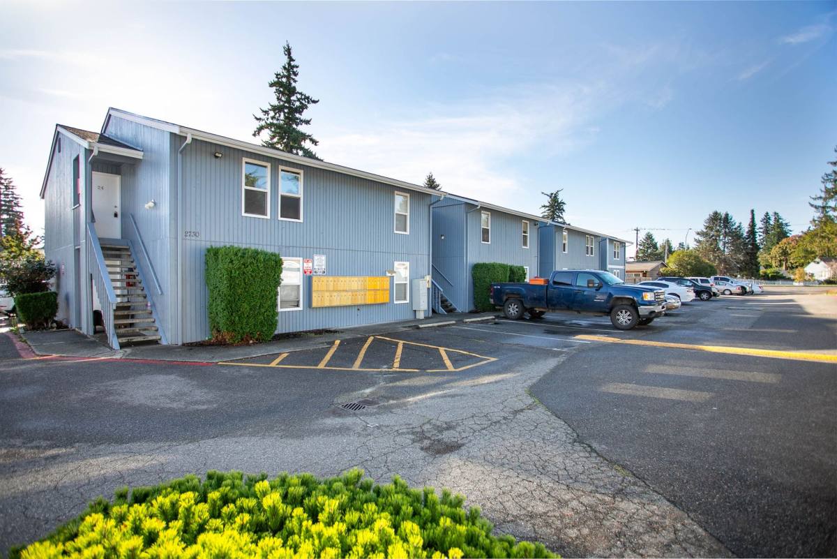 Apartment for rent at 2728 W Maplewood Ave, Bellingham, WA 98225