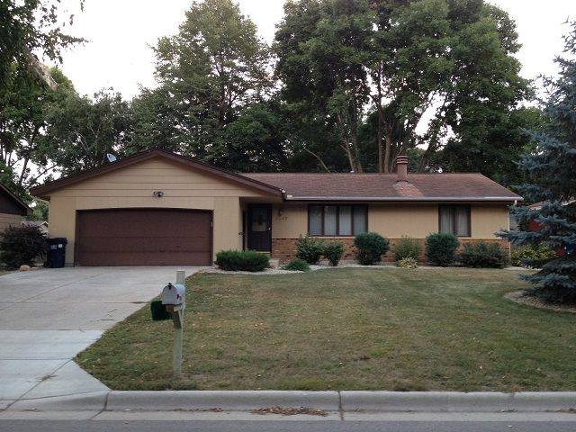 House for rent at 1047 Tyler St, Shakopee, MN 55379