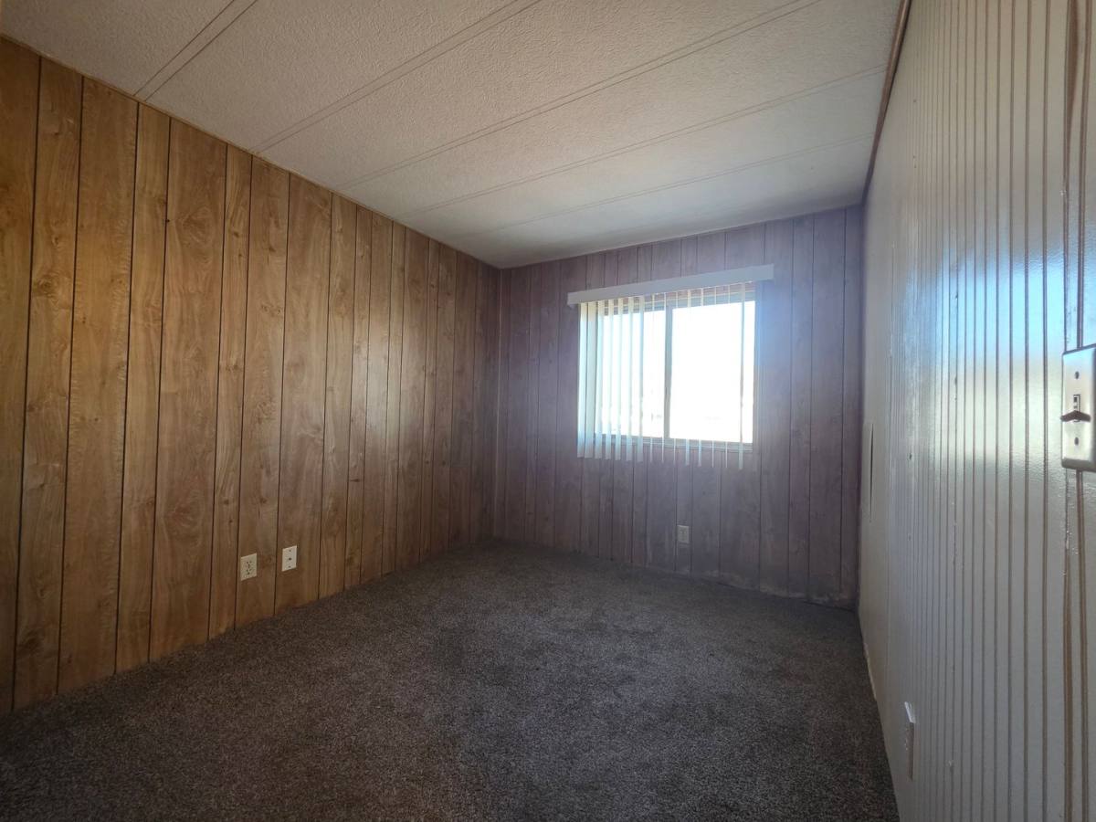 House for rent at 546 Roadrunner Dr, Bullhead City, AZ 86442