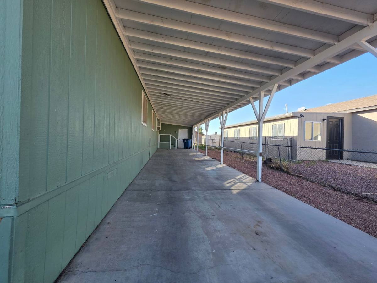 House for rent at 546 Roadrunner Dr, Bullhead City, AZ 86442