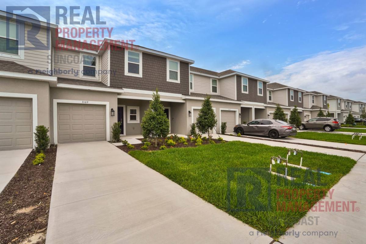 Townhouse for rent at 3109 Novara Lane, Bradenton, FL 34211
