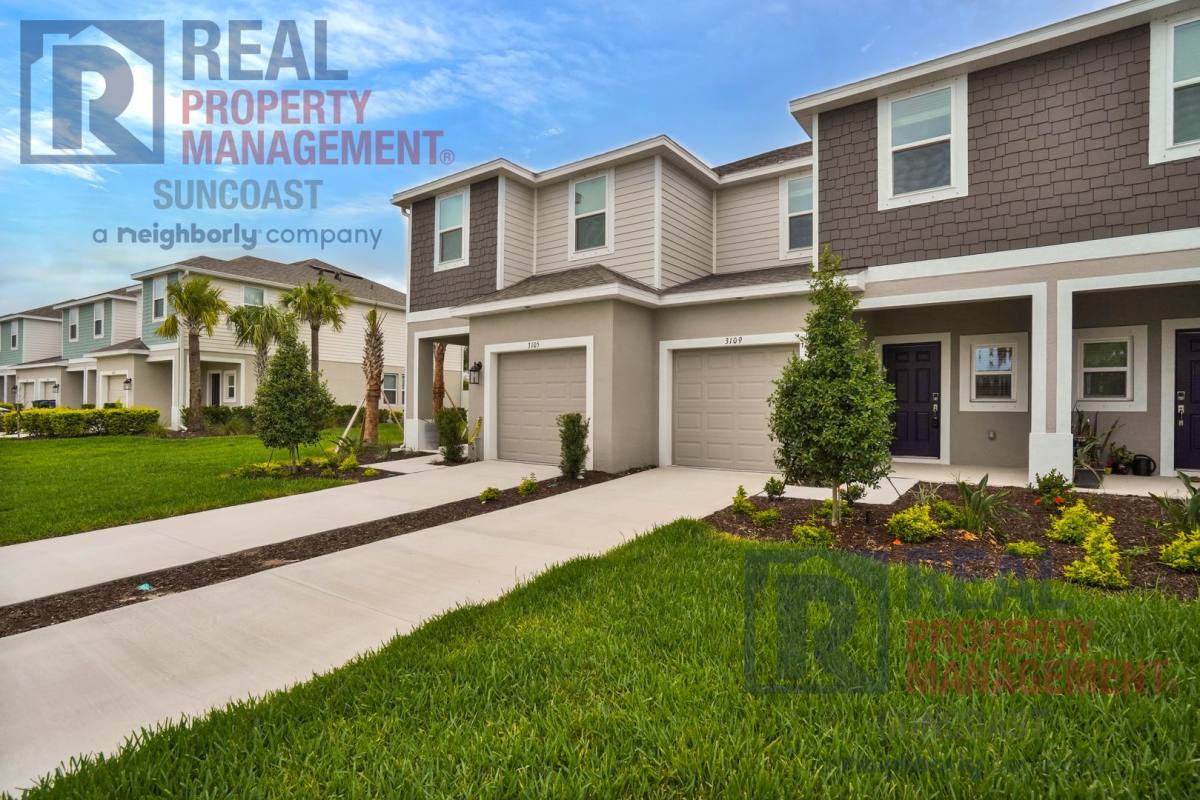 Townhouse for rent at 3109 Novara Lane, Bradenton, FL 34211