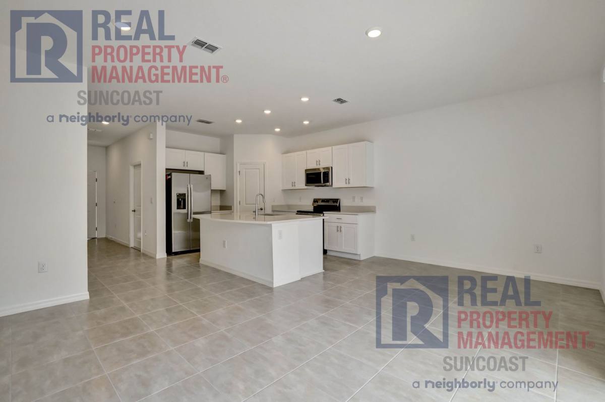 Townhouse for rent at 3109 Novara Lane, Bradenton, FL 34211