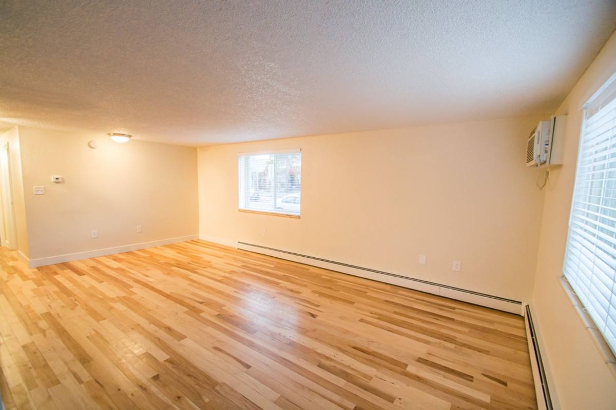 Apartment for rent at 263 N Grant St #101, Denver, CO 80203