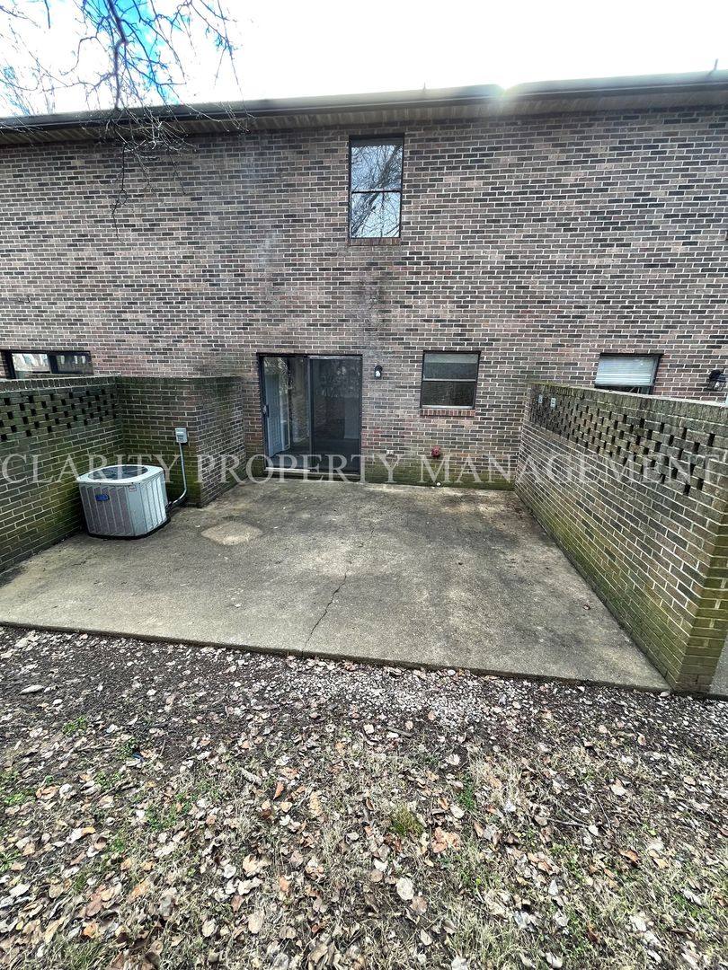 Townhouse for rent at 904 Valley Head Rd NW, Cleveland, TN 37312