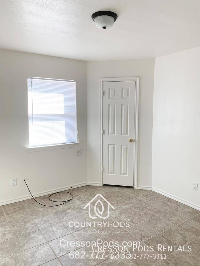 Apartment for rent at 9104 Putteet Rd, Cresson, TX 76035