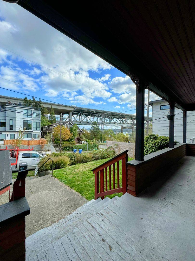 Apartment for rent at 4017 5th Ave NE, Seattle, WA 98105