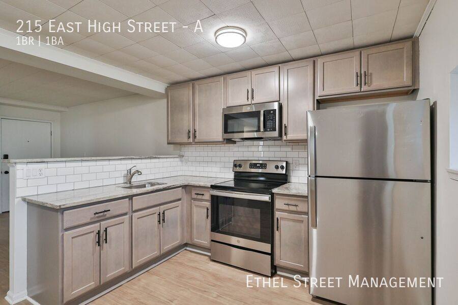 Apartment for rent at 215 E High St #A, Hellertown, PA 18055
