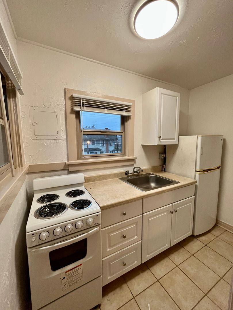 Apartment for rent at 1312 Mill St, Eugene, OR 97401