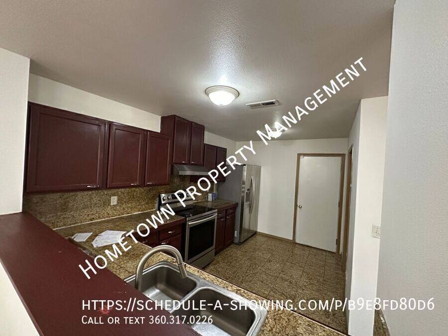 House for rent at 4820 41st Lane SE, Lacey, WA 98503