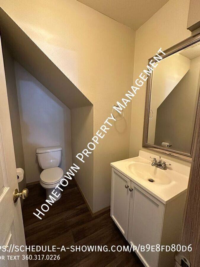 House for rent at 4820 41st Lane SE, Lacey, WA 98503