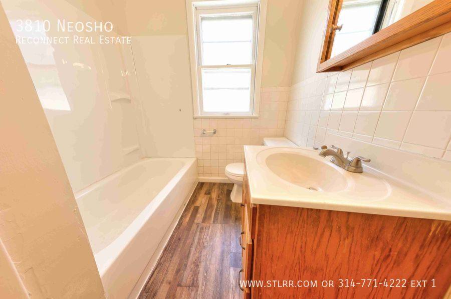 House for rent at 3810 Neosho, Saint Louis, MO 63116