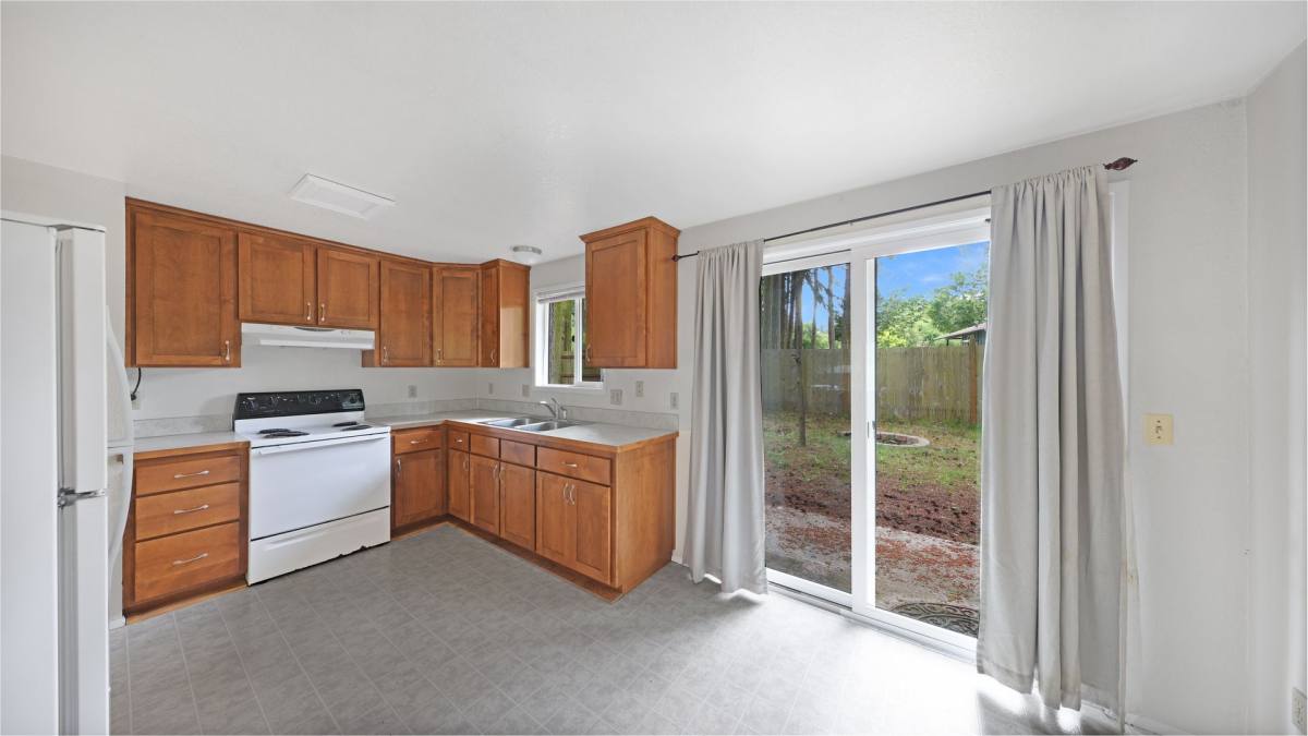 House for rent at 2528 Libbey Rd, Coupeville, WA 98239