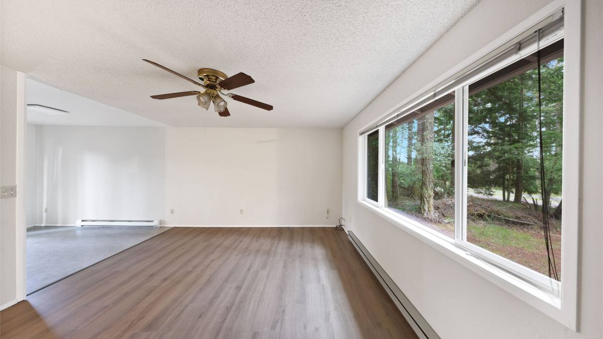 House for rent at 2528 Libbey Rd, Coupeville, WA 98239