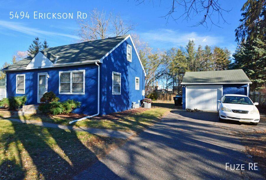 House for rent at 5494 Erickson Rd, Saint Paul, MN 55112