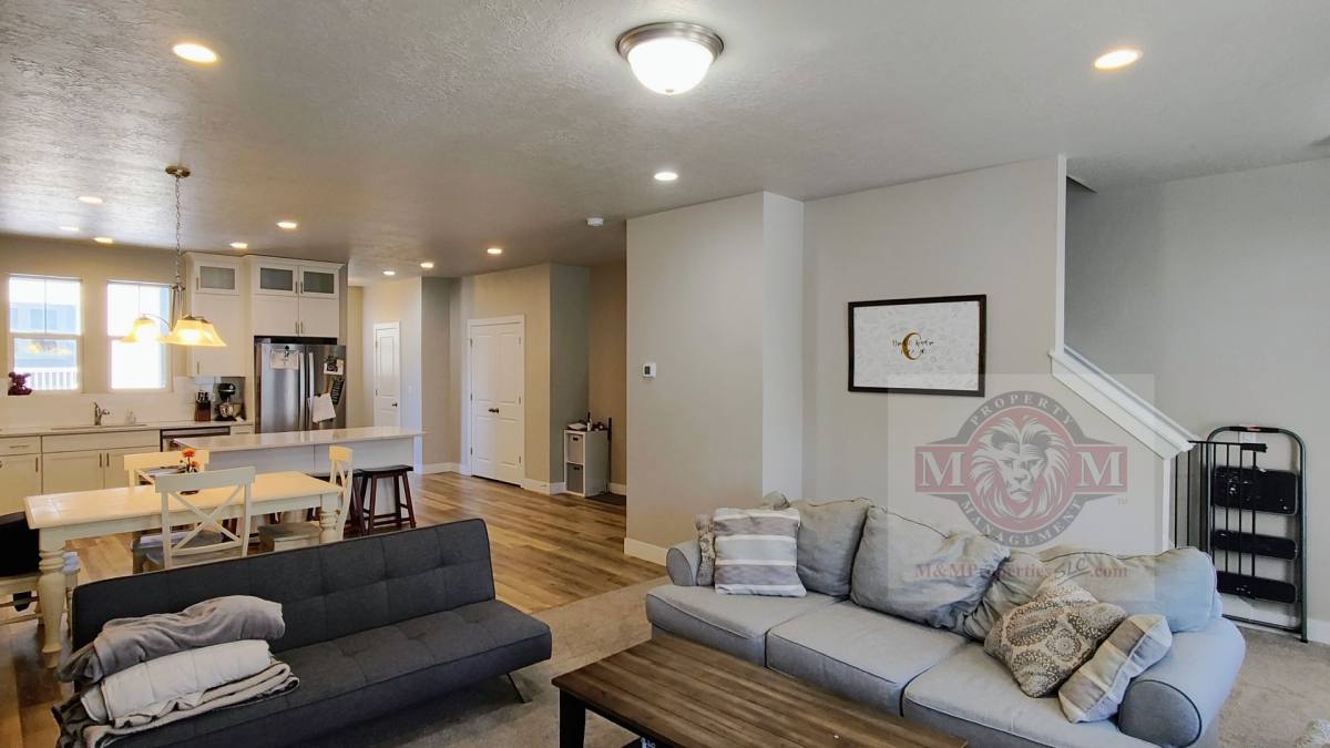 Townhouse for rent at 7887 S 5440 W, West Jordan, UT 84081