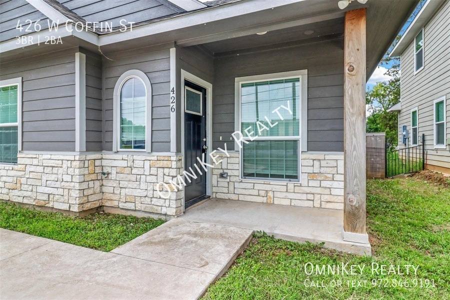 House for rent at 426 W Coffin St, Denison, TX 75020