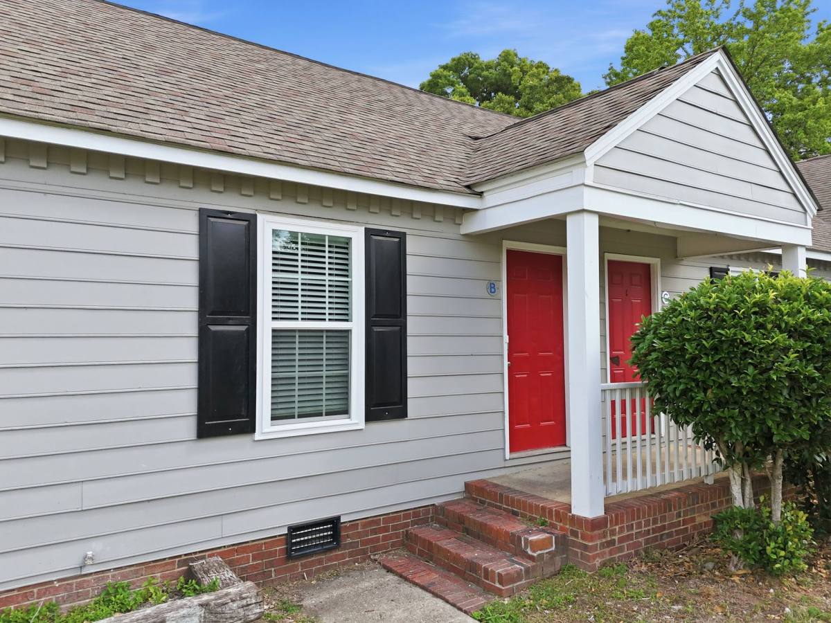 Apartment for rent at 4800 Hoyle Dr, Raleigh, NC 27604