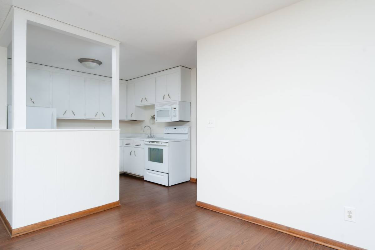 Apartment for rent at 101 Peavey Lane, Wayzata, MN 55391