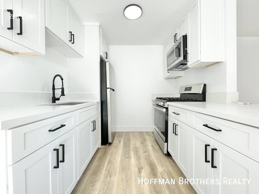 Apartment for rent at 239 S Harvard Blvd #3, Los Angeles, CA 90004