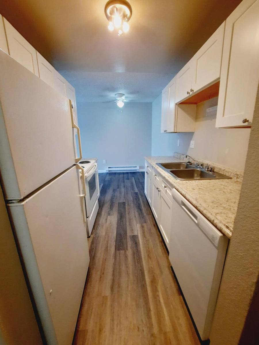Apartment for rent at 1936 F St SE, Auburn, WA 98002