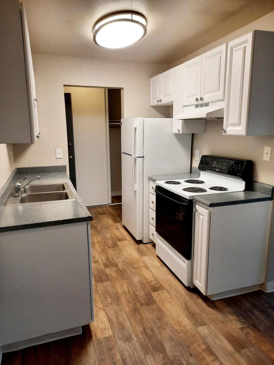 Apartment for rent at 1936 F St SE, Auburn, WA 98002