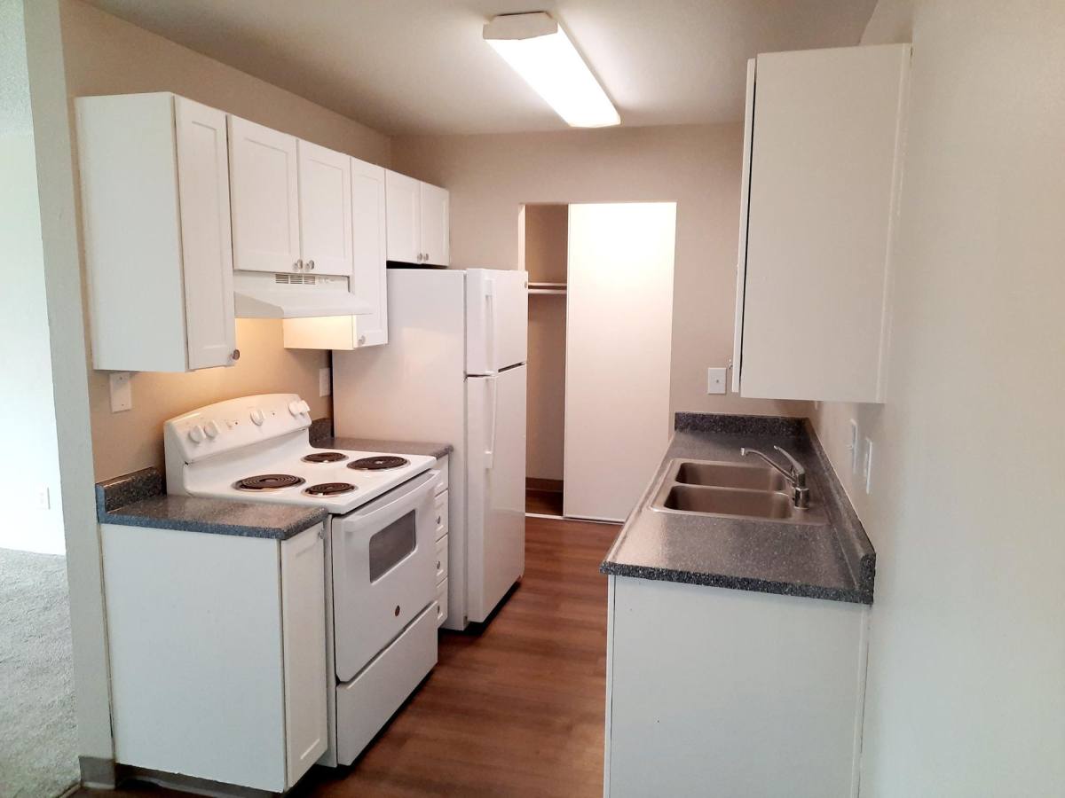 Apartment for rent at 1936 F St SE, Auburn, WA 98002